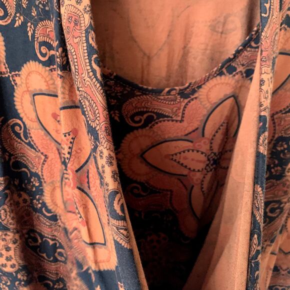 Plume & Thread Bamboo Top Tunic Black Size 1 (small). Burnt orange. - Picture 3 of 5